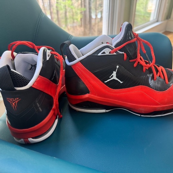 2012 Carmelo Anthony Jordan Melo M8 Anthracite Orange Basketball Shoes Size 11 - Picture 1 of 8